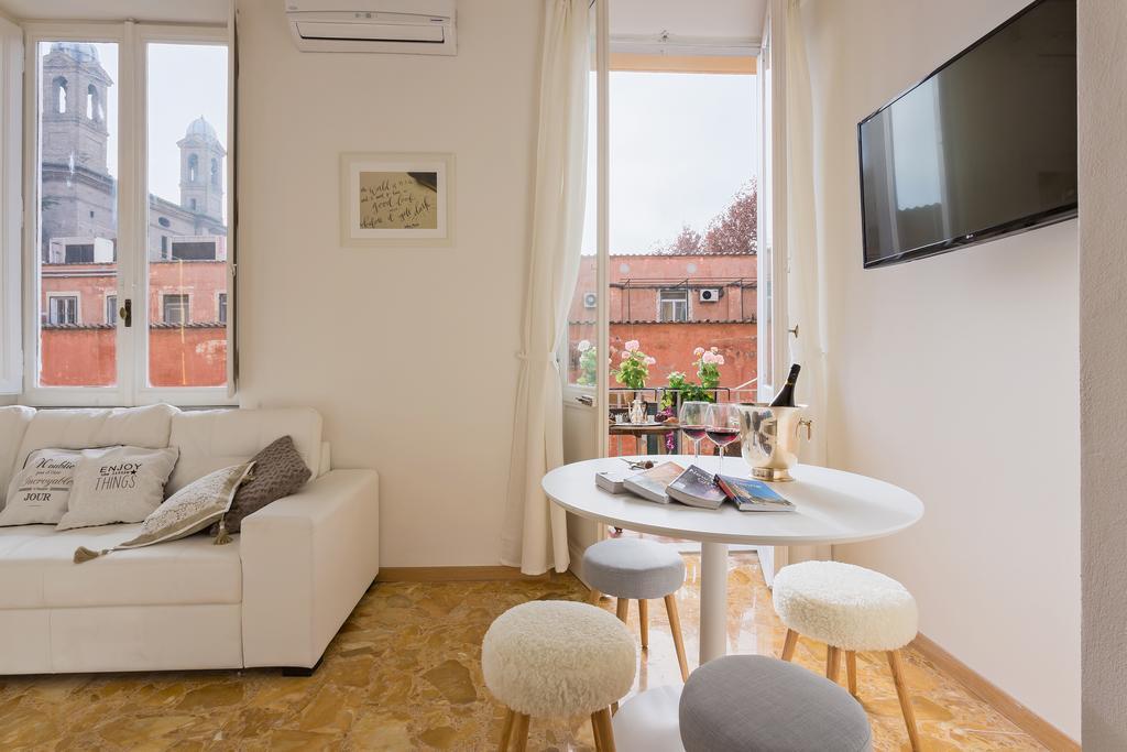 Townhouse By The Spanish Steps Roma Cameră foto